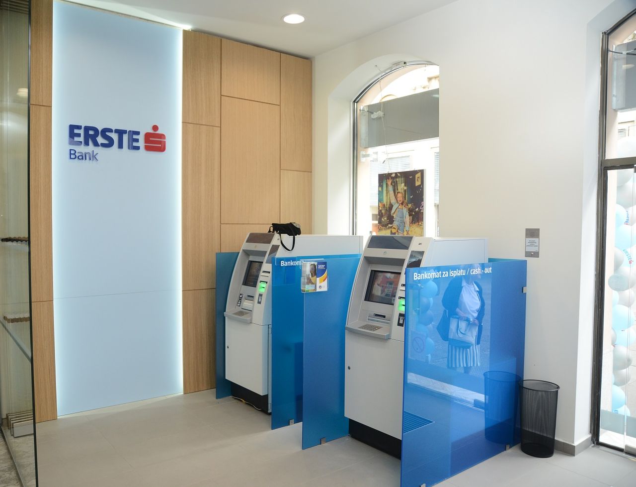 Erste Bank Atm Near Me